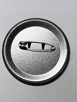 Amazon.co.jp: 黒執事 シエルファントムハイヴ 原作 缶バッジ